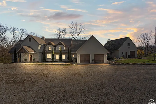 $1,350,000 | 1173 North 1000th Road, Lawrence, KS 66047