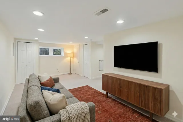 $4,750 | 62 West Lodges Lane, Bala Cynwyd, PA 19004