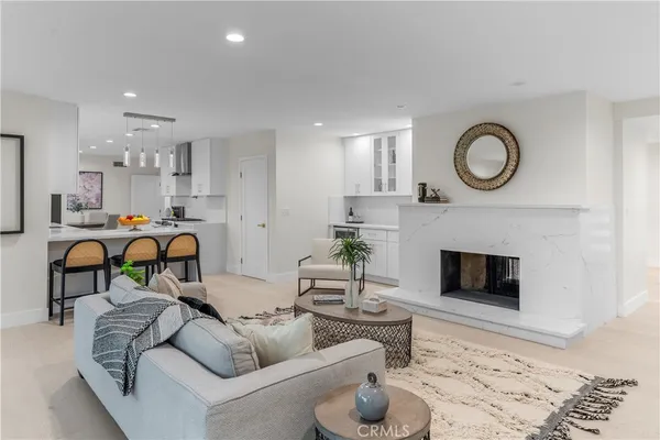$2,825,000 | 16915 Dormie Place, Encino, CA 91436