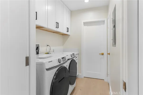 $2,825,000 | 16915 Dormie Place, Encino, CA 91436