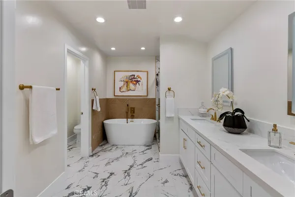 $2,825,000 | 16915 Dormie Place, Encino, CA 91436