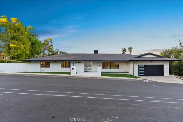 $2,825,000 | 16915 Dormie Place, Encino, CA 91436