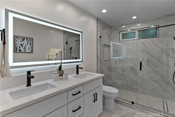 $2,825,000 | 16915 Dormie Place, Encino, CA 91436