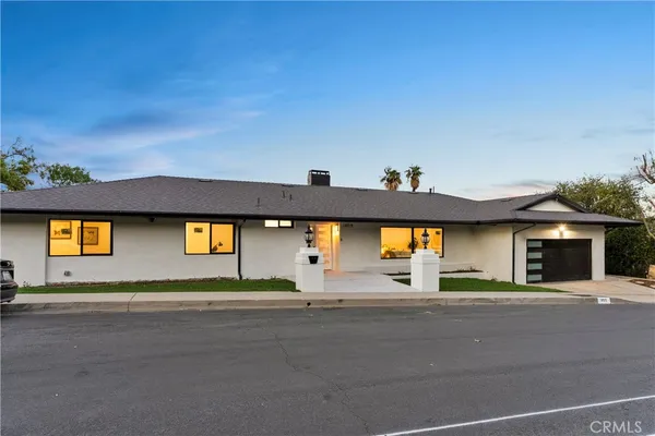 $2,825,000 | 16915 Dormie Place, Encino, CA 91436