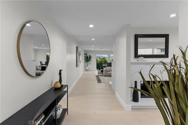 $2,825,000 | 16915 Dormie Place, Encino, CA 91436