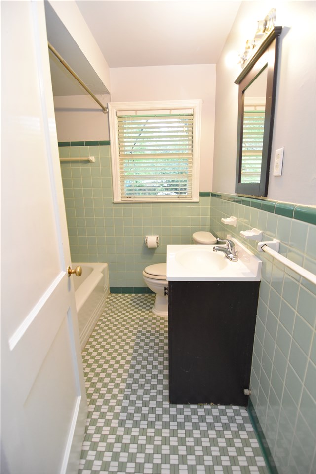 4464 East Dearing Road Memphis, TN 38117 - Photo 10 of 18 Gallery Image 10