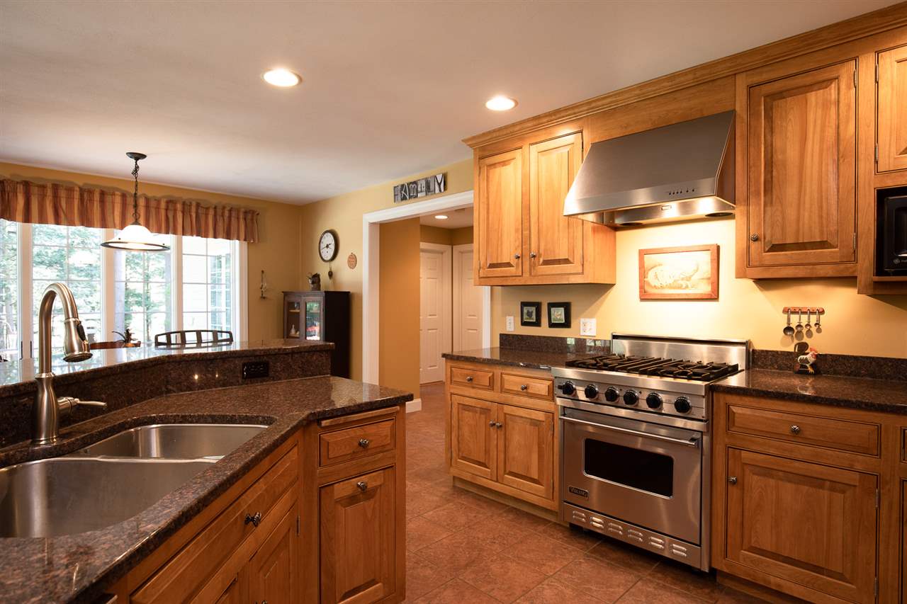14 Good Way Epping, NH 03042 - Photo 13 of 40 Gallery Image 13