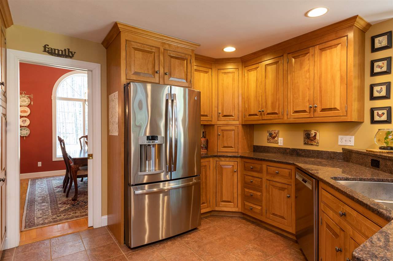 14 Good Way Epping, NH 03042 - Photo 18 of 40 Gallery Image 18