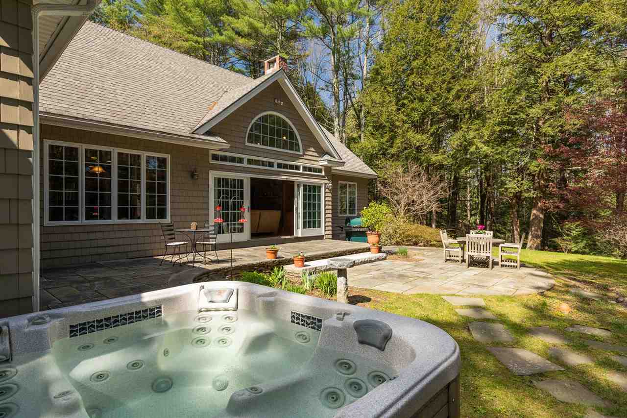 14 Good Way Epping, NH 03042 - Photo 3 of 40 Gallery Image 3