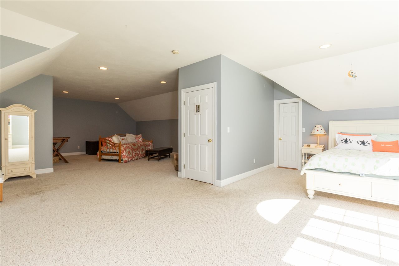 14 Good Way Epping, NH 03042 - Photo 36 of 40 Gallery Image 36