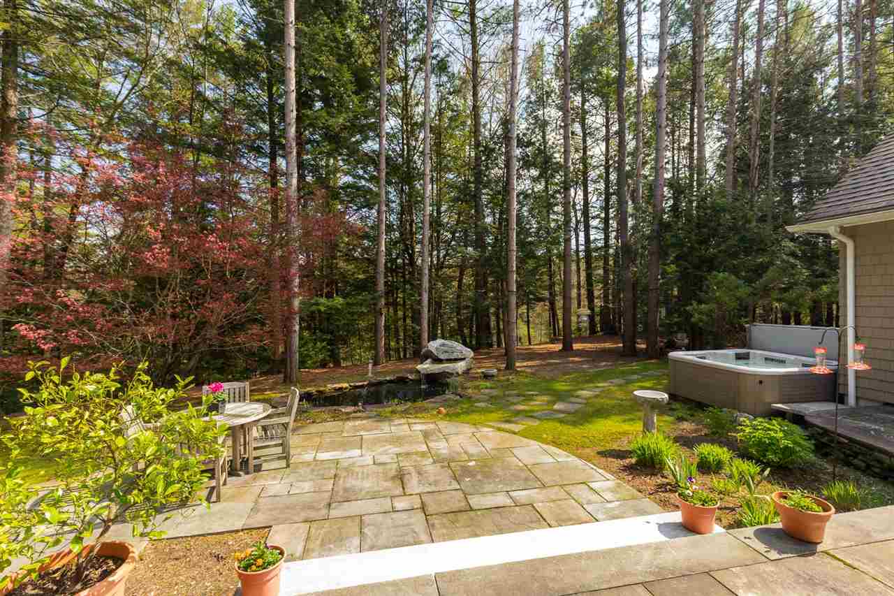 14 Good Way Epping, NH 03042 - Photo 6 of 40 Gallery Image 6