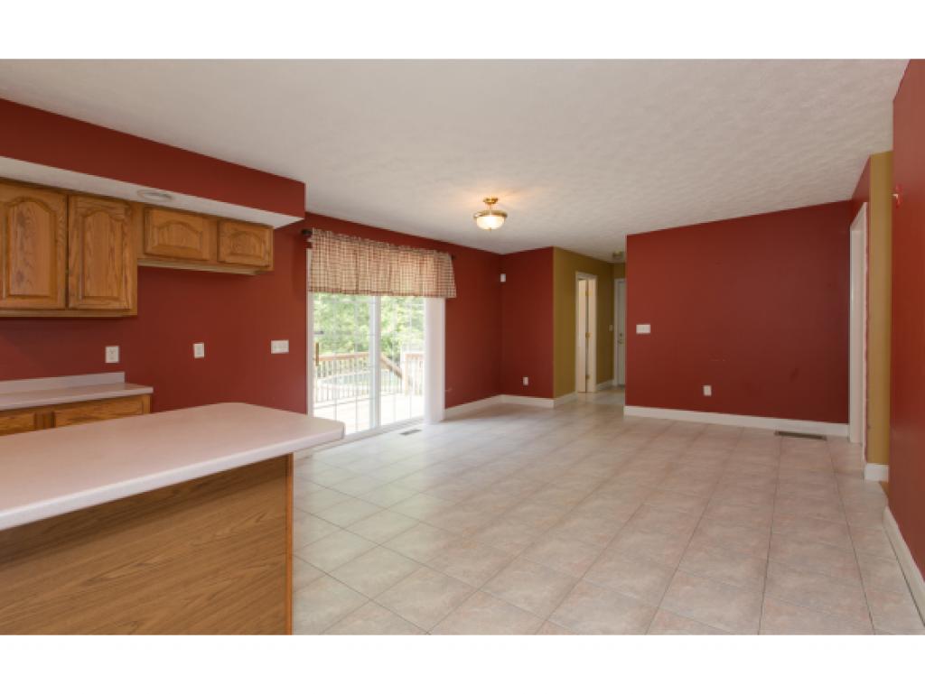 7 Aulson Road Salem, NH 03079 - Photo 11 of 35