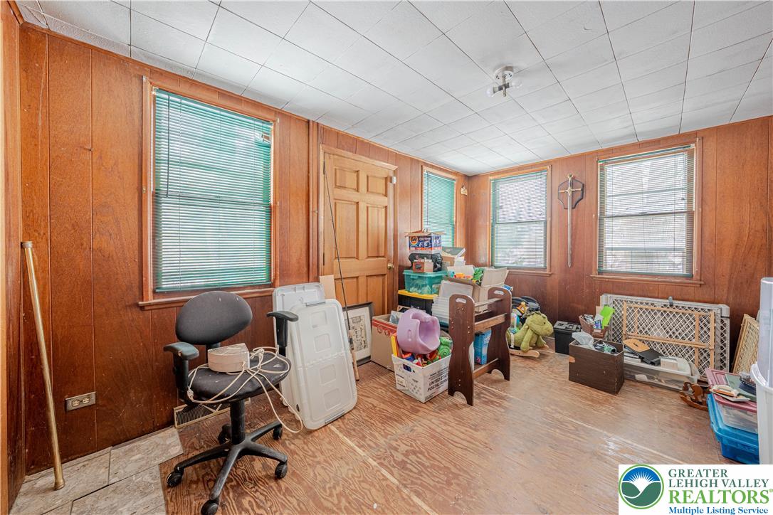 782 Uniontown Road Phillipsburg, NJ 08865 - Photo 11 of 46