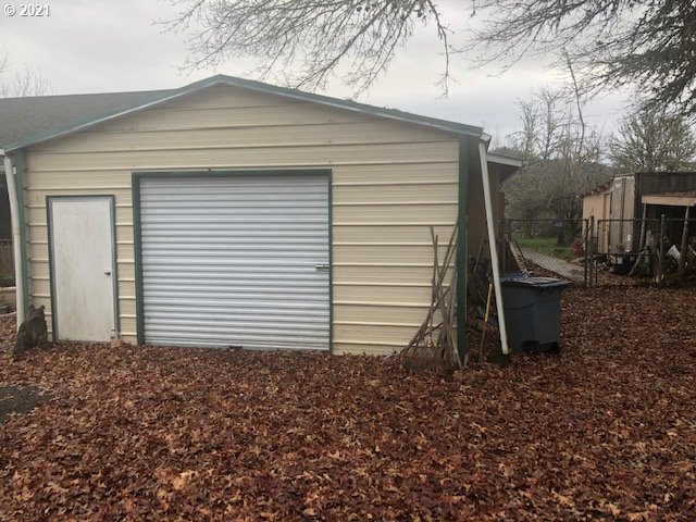 90370 Shadows Drive Springfield, OR 97478 - Photo 3 of 20