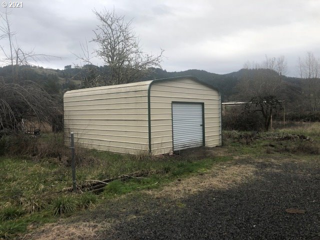 90370 Shadows Drive Springfield, OR 97478 - Photo 5 of 20