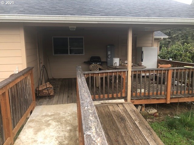 90370 Shadows Drive Springfield, OR 97478 - Photo 8 of 20