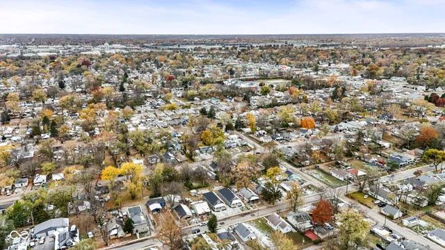 $195,000 | 1152 Winfield Avenue, Indianapolis, IN 46222