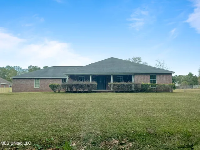 $259,900 | 2208 Highland Drive, Gautier, MS 39553