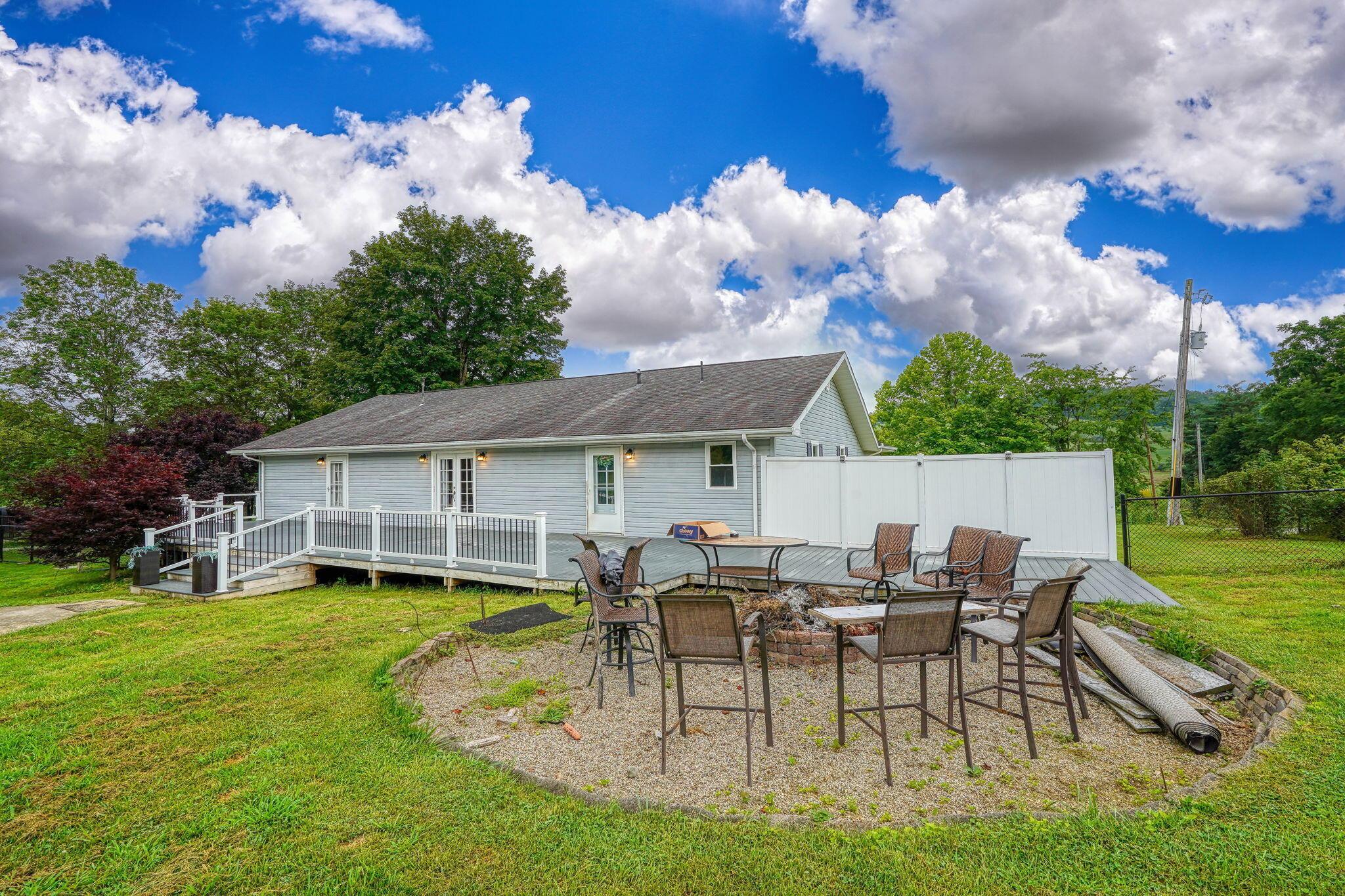 1824 Debord Road Chillicothe, OH 45601 - Photo 43 of 50 1824 Debord Rd (40)