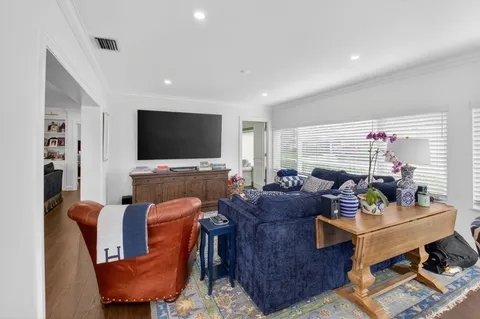 $1,049,000 | 13 Acacia Villas, Boynton Beach, FL 33436