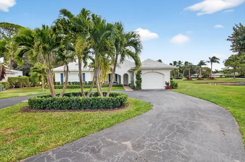 $1,049,000 | 13 Acacia Villas, Boynton Beach, FL 33436