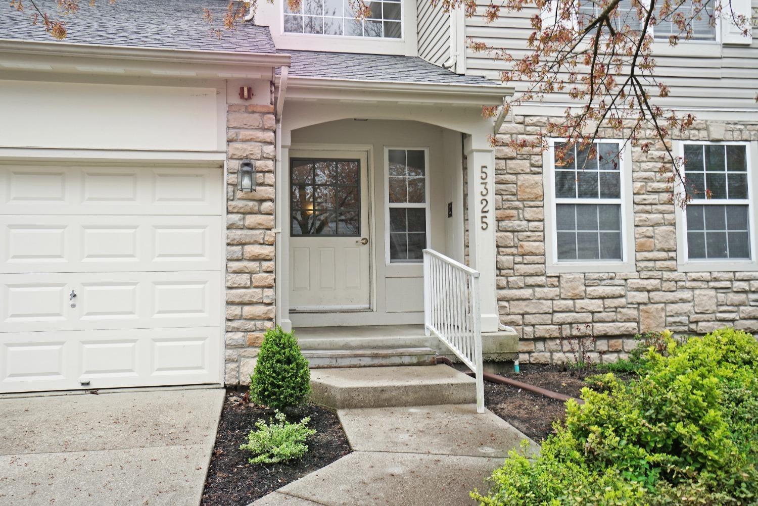 5325 Cooper Road, Unit D Montgomery, OH 45242 - Photo 2 of 25