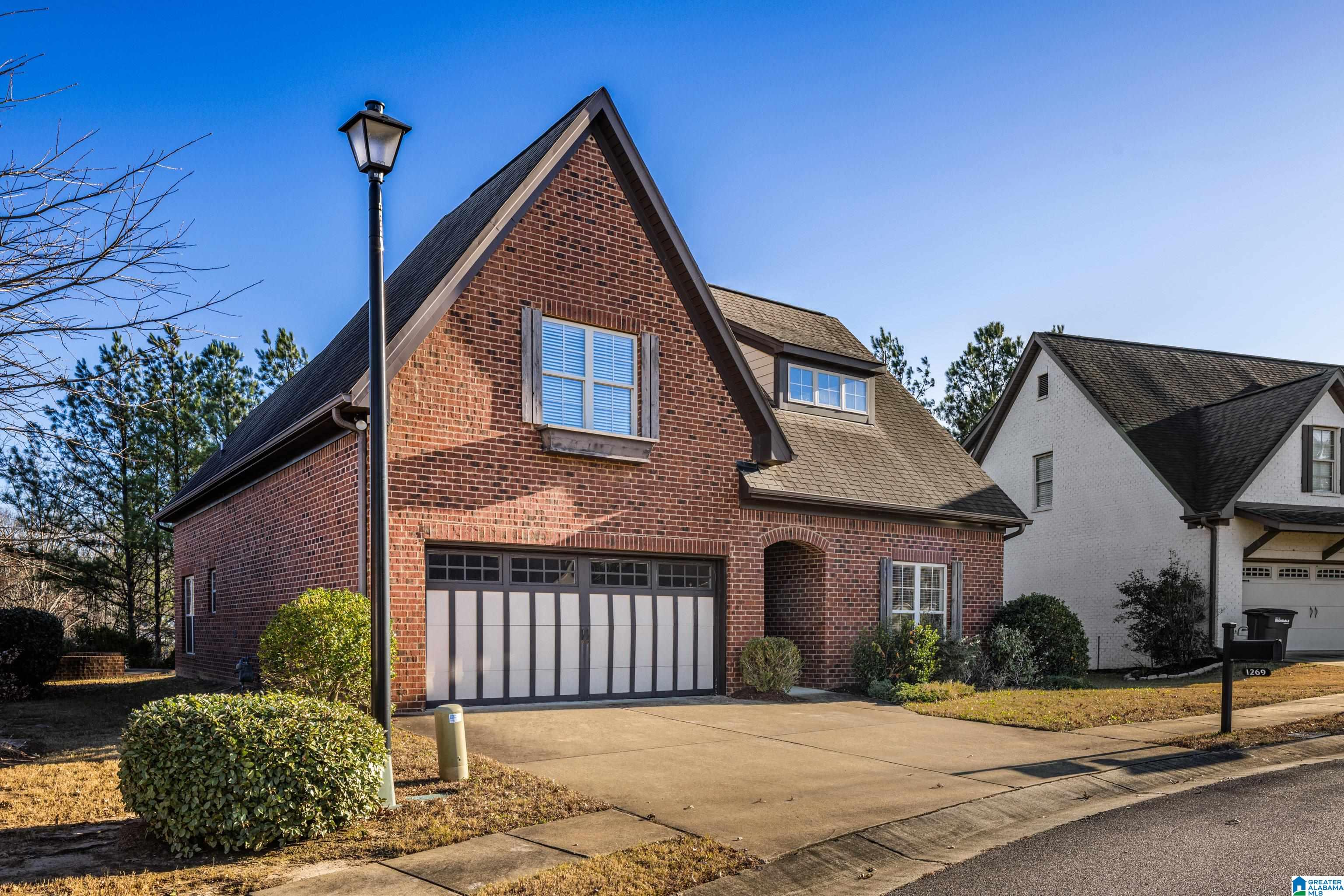 1269 Grants Way Birmingham, AL 35210 - Photo 2 of 38