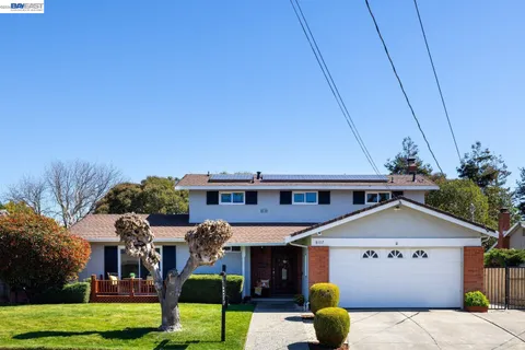 $1,399,000 | 8107 Peppertree Road, Dublin, CA 94568