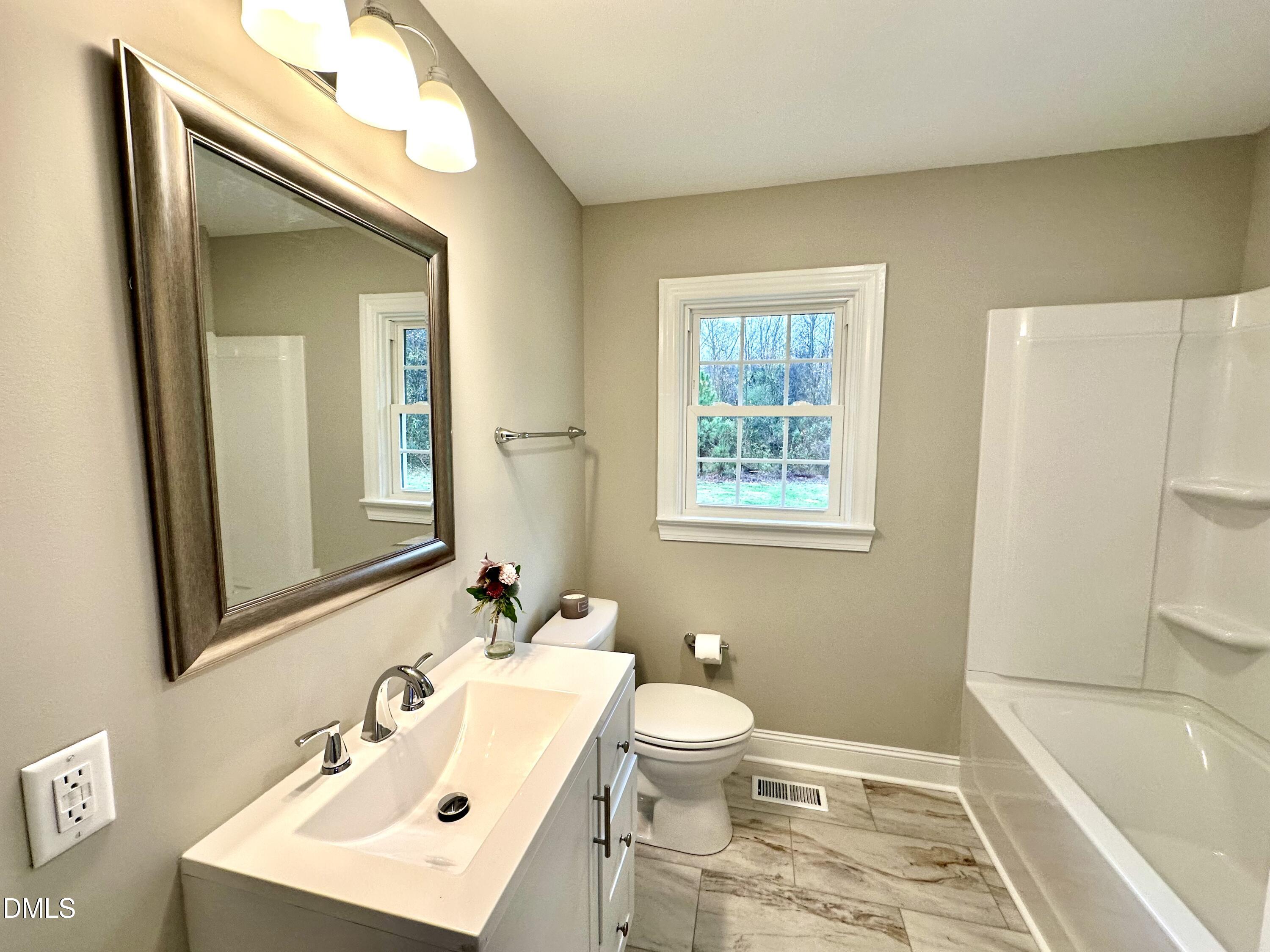 9838 Hinnant-Edgerton Road Kenly, NC 27542 - Photo 12 of 20 IMG_3669
