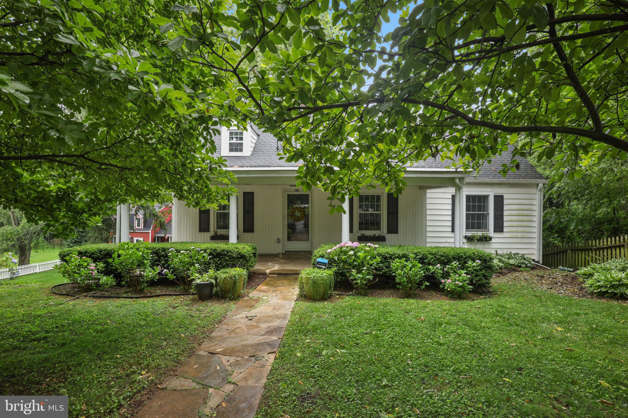 1909 Old Court Road Towson, MD 21204 - Photo 3 of 74 Gallery Image 3