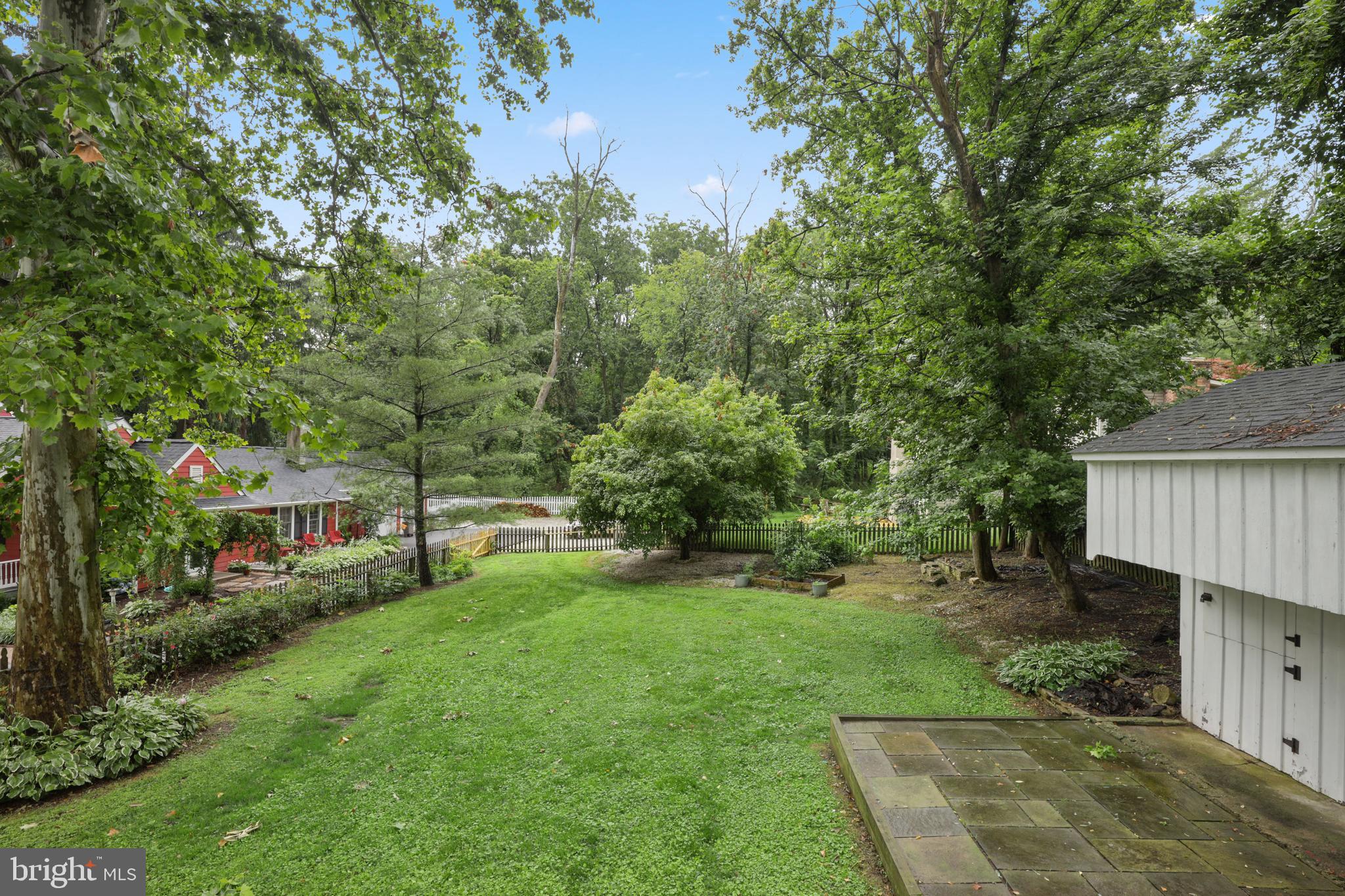 1909 Old Court Road Towson, MD 21204 - Photo 4 of 74 Gallery Image 4