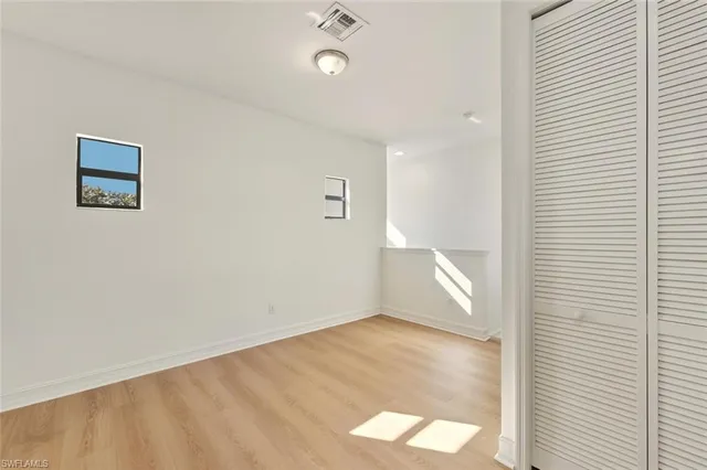 a view of livingroom with hardwood floor