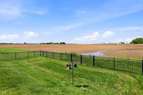 $290,000 | 1000 Grn Vly Drive, Lebanon, IN 46052