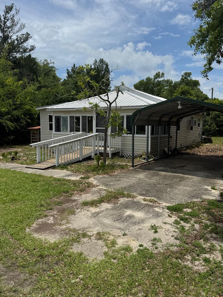 505 3rd Street West Carrabelle, FL 32322 - Photo 2 of 31
