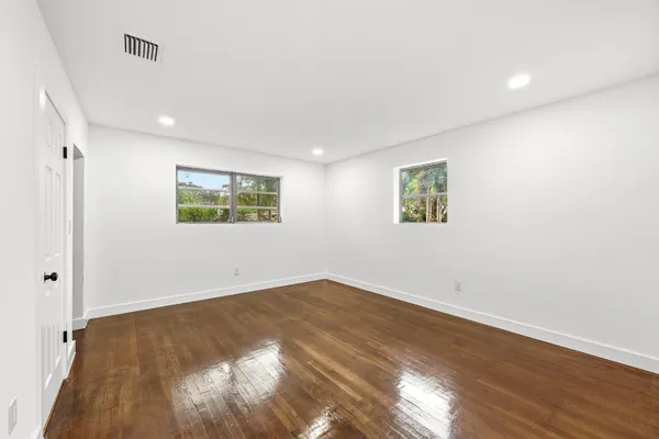 $560,000 | 4796 Southwest 11th Court, Plantation, FL 33317