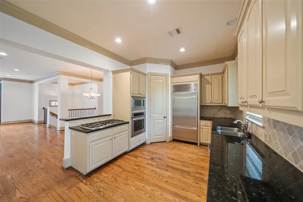 $3,000 | 4607 Regent Manor Drive, Kingwood, TX 77345