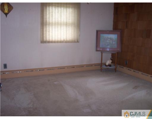 1135 New Dover Road Edison, NJ 08820 - Photo 8 of 10 a view of a room with window