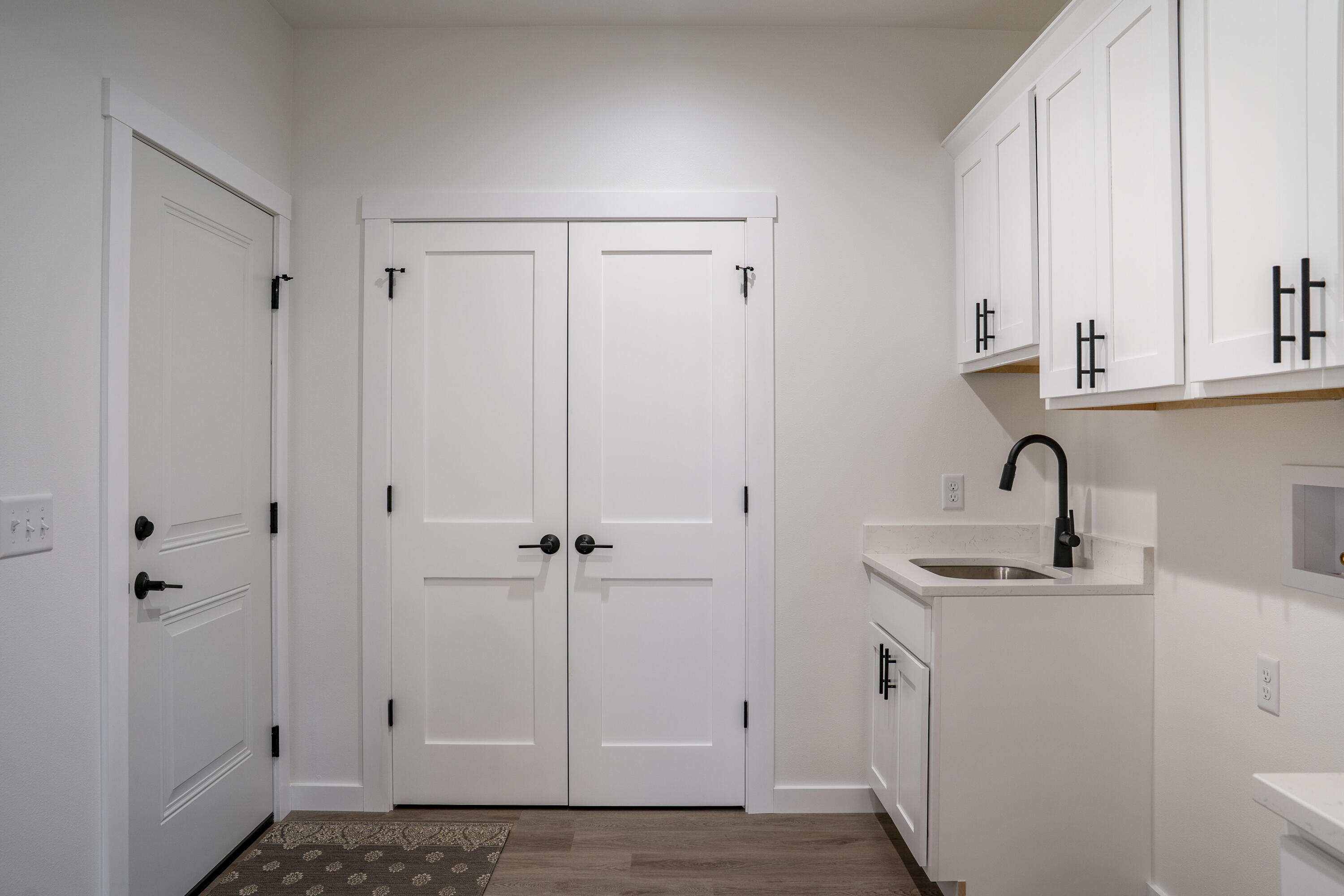 W4946 Battlestone Station Road, Unit 23 La Crosse, WI 54601 - Photo 16 of 30 Mudroom/Laundry