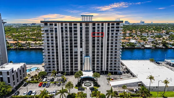 $429,500 | 1500 South Ocean Drive, Unit 14H, Hollywood, FL 33019