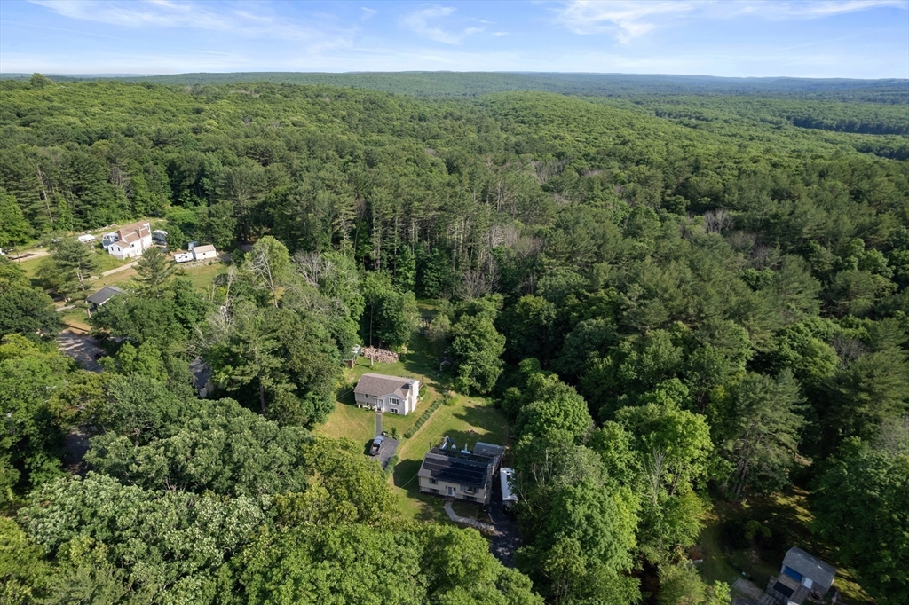 198 Lower Gore Road Webster, MA 01570 - Photo 35 of 37