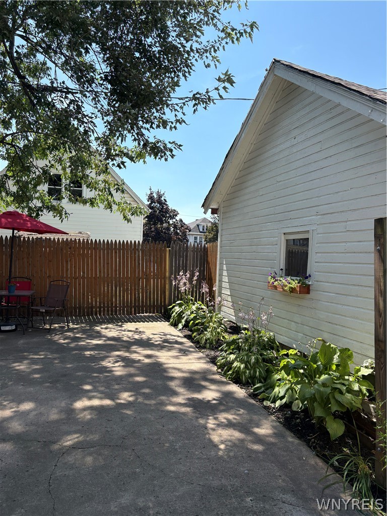 76 Bush Street Buffalo, NY 14207 - Photo 45 of 47
