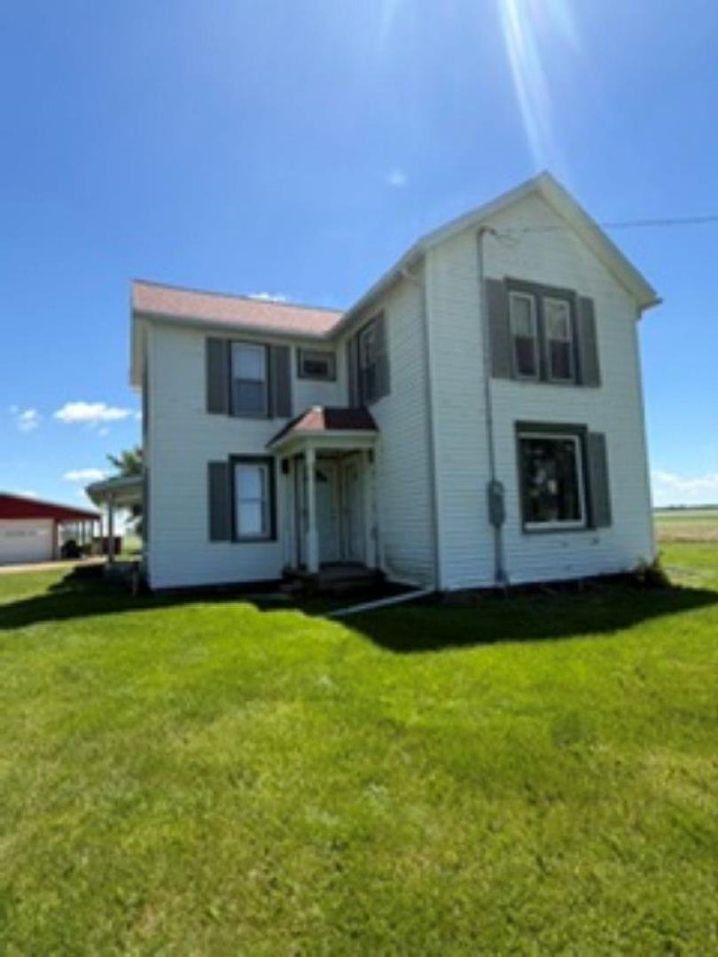 2074 Prairie Road Ashton, IL 61006 - Photo 2 of 4