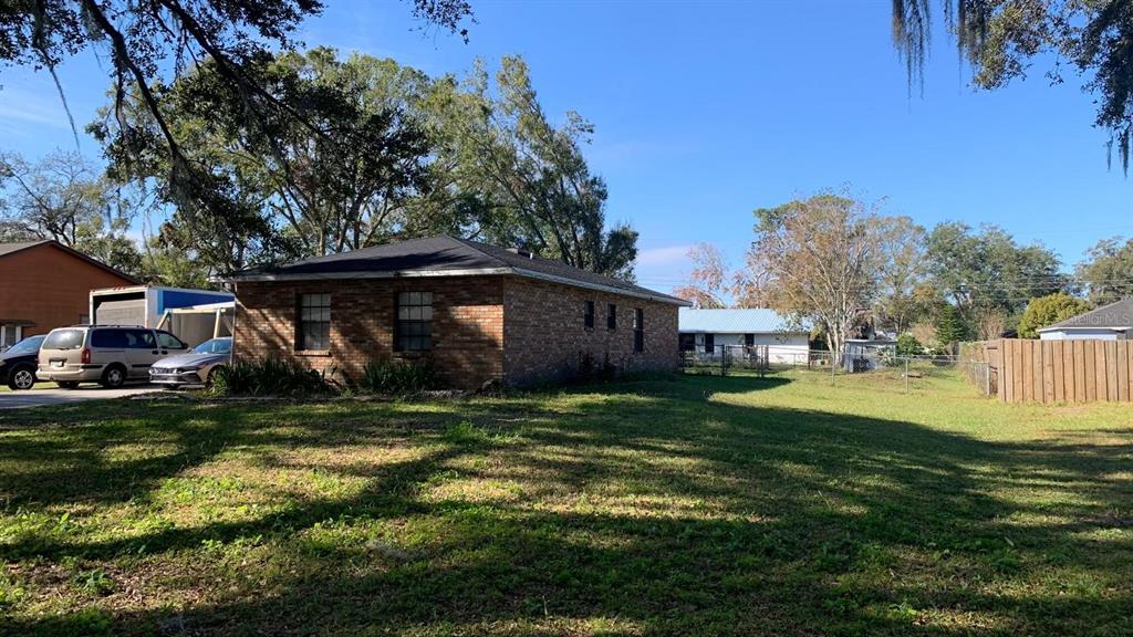 8510 North Campbell Road Lakeland, FL 33810 - Photo 15 of 15 a view of a house with a yard