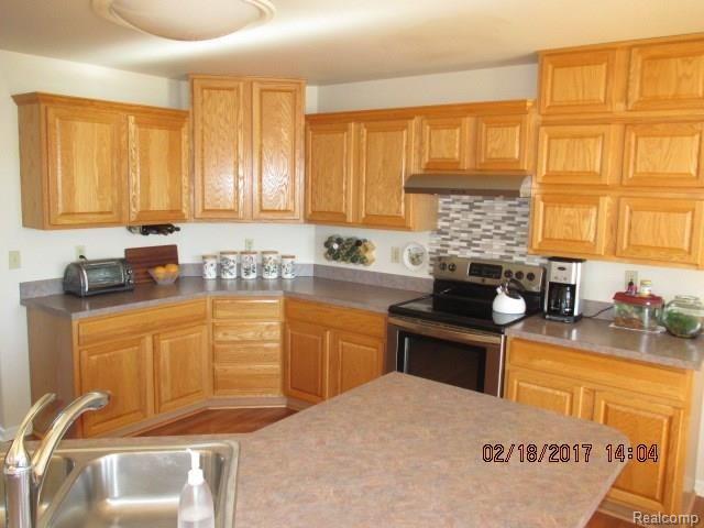 5021 Stewart Road Lapeer, MI 48446 - Photo 25 of 49 IMG_4361.JPG