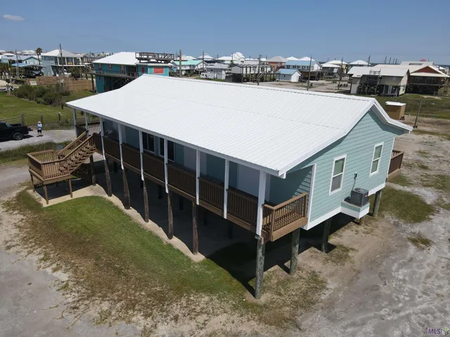 $685,000 | 167 Pete's Wharf Lane, Grand Isle, LA 70358