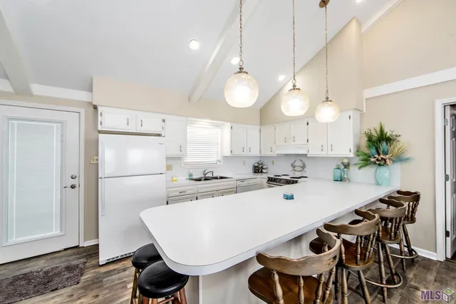 $685,000 | 167 Pete's Wharf Lane, Grand Isle, LA 70358