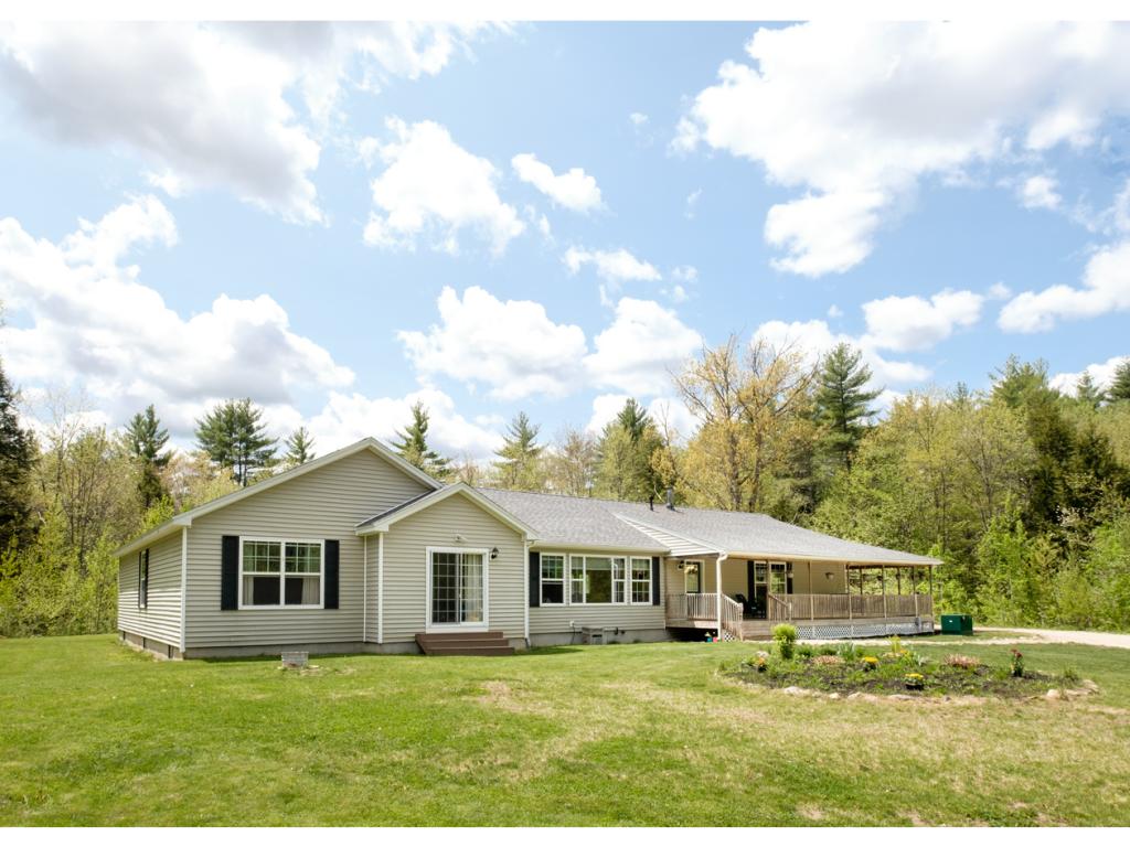 23 Isabelle Lane Rochester, NH 03867 - Photo 1 of 36