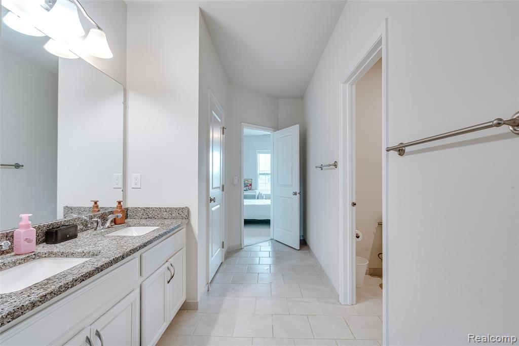 51011 Rockingham Drive Canton, MI 48188 - Photo 42 of 74