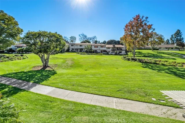 $2,395,000 | 525 Vista Flora, Newport Beach, CA 92660
