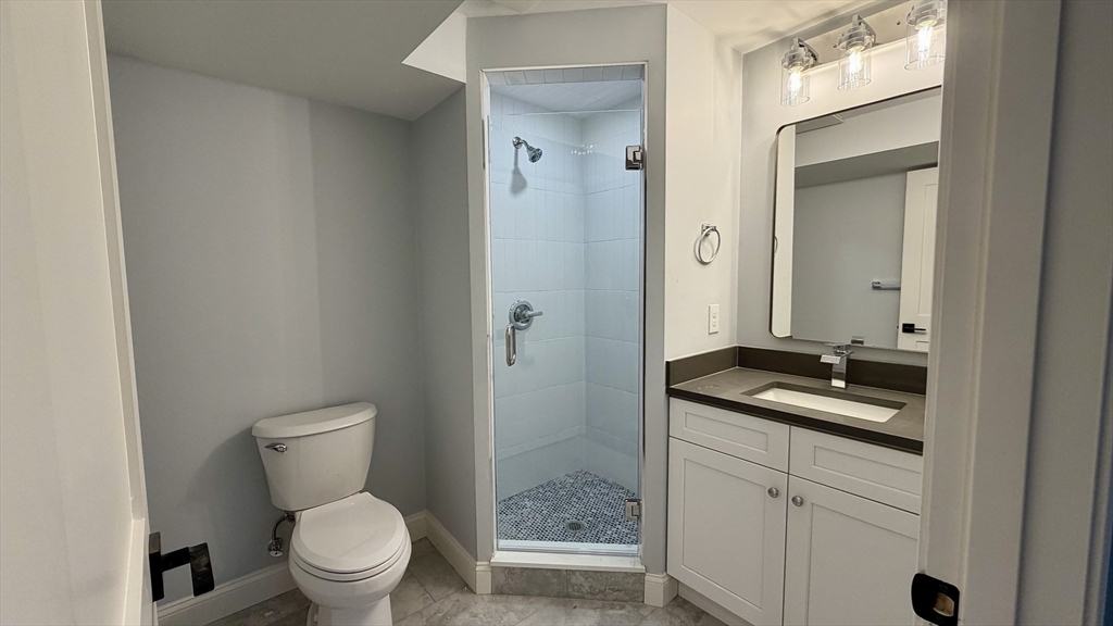 663 Columbia Road, Unit 1 Boston, MA 02125 - Photo 11 of 17